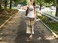 Feet - Lena H - 2018-06-04 Torn sandals