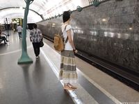 Feet - Lena H - 2018-06-04 Torn sandals