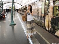 Feet - Lena H - 2018-06-04 Torn sandals