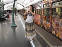 Feet - Lena H - 2018-06-04 Torn sandals