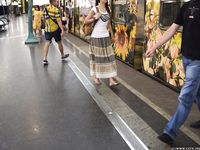 Feet - Lena H - 2018-06-04 Torn sandals