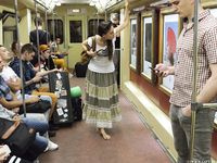 Feet - Lena H - 2018-06-04 Torn sandals