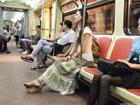 Feet - Lena H - 2018-06-04 Torn sandals