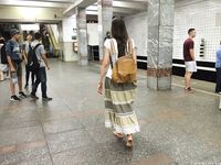 Feet - Lena H - 2018-06-04 Torn sandals