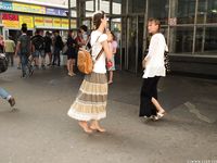 Feet - Lena H - 2018-06-04 Torn sandals