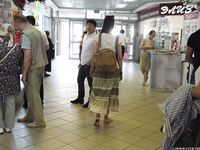 Feet - Lena H - 2018-06-04 Torn sandals