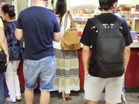 Feet - Lena H - 2018-06-04 Torn sandals