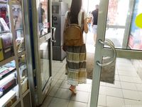 Feet - Lena H - 2018-06-04 Torn sandals