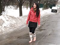 Feet - Lika - 2014-05-22 Barefoot in the legwarmers