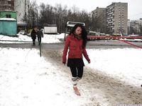 Feet - Lika - 2014-05-22 Barefoot in the legwarmers