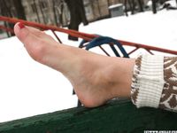 Feet - Lika - 2014-05-22 Barefoot in the legwarmers