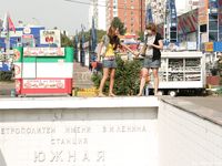 Feet - Lilia + Anna - 2008-02-11 Naughty bare feet