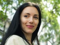 Feet - Liza - 2014-12-26 Barefoot tease