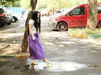 Feet - Liza - 2014-12-26 Barefoot tease