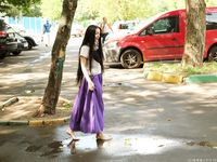 Feet - Liza - 2014-12-26 Barefoot tease