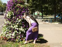 Feet - Liza - 2014-12-26 Barefoot tease