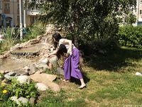 Feet - Liza - 2014-12-26 Barefoot tease