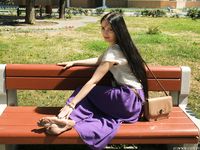 Feet - Liza - 2014-12-26 Barefoot tease