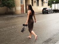 Feet - Liza C - 2017-12-08 Barefoot in the wet street