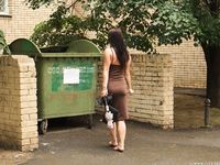 Feet - Liza C - 2017-12-08 Barefoot in the wet street