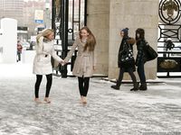 Feet - Luisa A + Nastya C - 2012-03-03 Two shivering girls