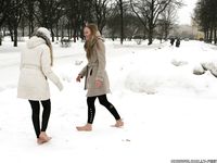 Feet - Luisa A + Nastya C - 2012-03-03 Two shivering girls