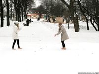 Feet - Luisa A + Nastya C - 2012-03-03 Two shivering girls