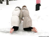 Feet - Luisa A + Nastya C - 2012-03-03 Two shivering girls