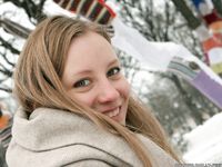 Feet - Luisa A + Nastya C - 2012-03-03 Two shivering girls