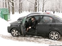 Feet - Margarita A - 2013-01-29 Barefoot car driver girl