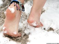 Feet - Margarita A - 2013-01-29 Barefoot car driver girl