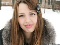 Feet - Margarita A - 2013-01-29 Barefoot car driver girl