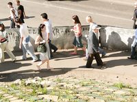 Feet - Maria A -2009-07-24 Barefoot walk in the city