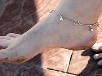 Feet - Maria A -2009-07-24 Barefoot walk in the city