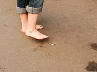 Feet - Maria A - 2010-04-20 Summer bare feet