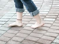 Feet - Maria A - 2010-04-20 Summer bare feet