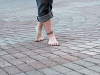 Feet - Maria A - 2010-04-20 Summer bare feet