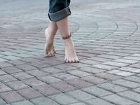 Feet - Maria A - 2010-04-20 Summer bare feet