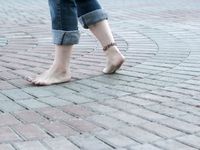 Feet - Maria A - 2010-04-20 Summer bare feet