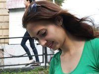 Feet - Maria D - 2014-04-04 Slender girl in shorts