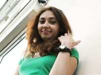 Feet - Maria D - 2014-04-04 Slender girl in shorts