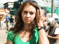 Feet - Maria D - 2014-04-04 Slender girl in shorts