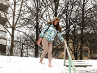 Feet - Maria E - 2014-10-27 Good weather for walking barefoot