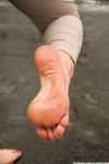 Feet - Maria E - 2014-10-27 Good weather for walking barefoot