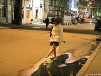 Feet - Marina - 2005-05-13 Barefoot fieldreport