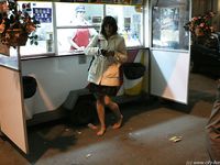 Feet - Marina - 2005-05-13 Barefoot fieldreport