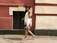 Feet - Marina A - 2012-12-07 Beauty in light summer dress and sunglasses