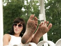 Feet - Marina A - 2012-12-07 Beauty in light summer dress and sunglasses