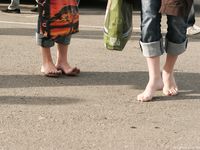 Feet - Marisha + Galya - 2007-07-31 Barefoot trips to Russian towns. Tcheboksary