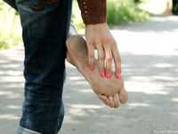 Feet - Marisha + Galya - 2007-07-31 Barefoot trips to Russian towns. Tcheboksary